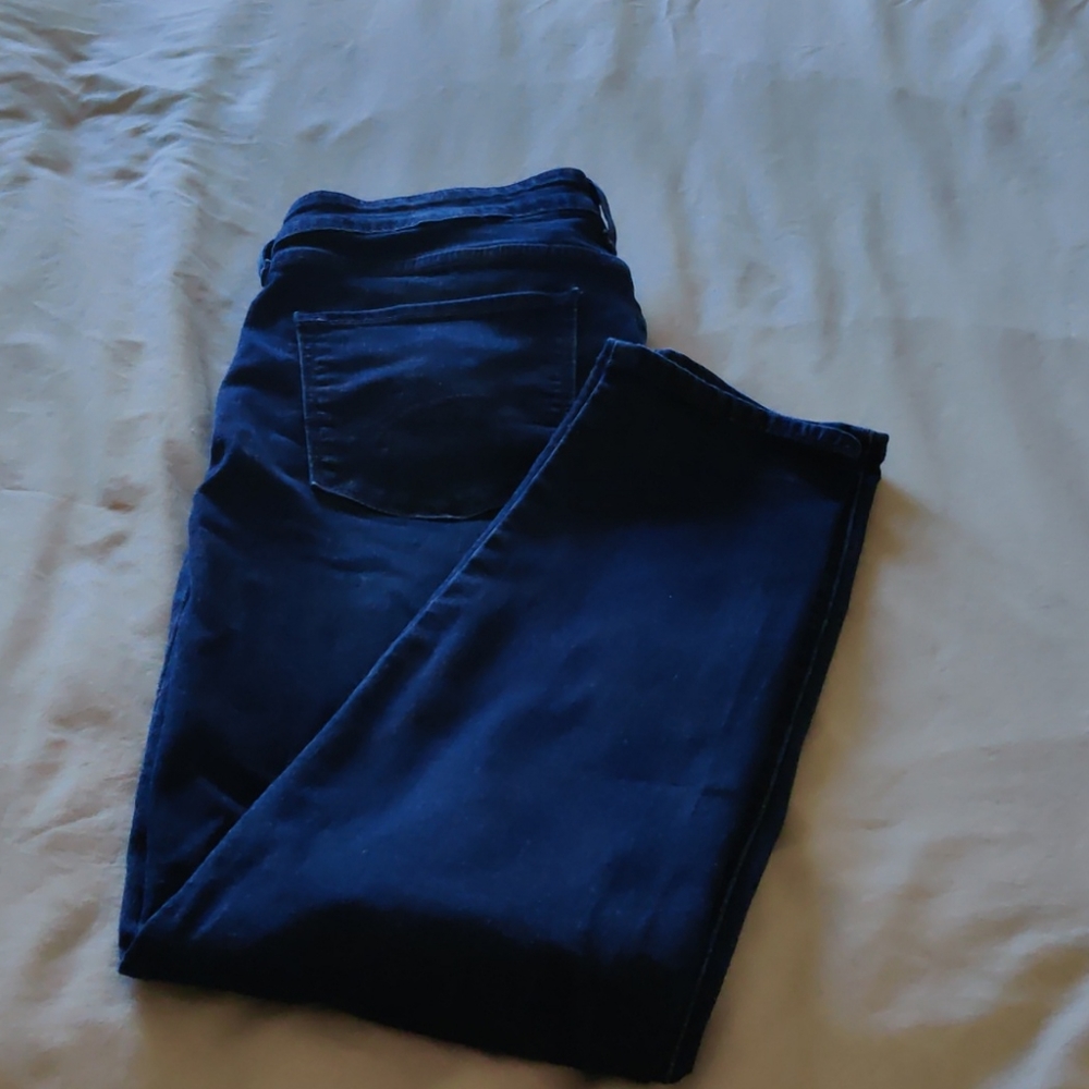 Size 12 Denizen modern skinny jeans